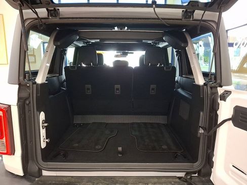 Used 2025 Ford Bronco 4-Door AWD/4WD image 26