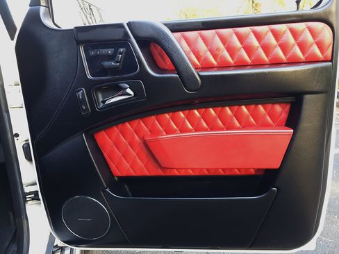 Used 2016 Mercedes-Benz G 63 AMG 4MATIC image 22