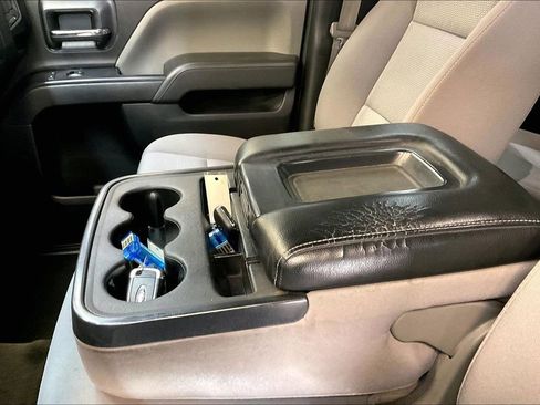 Used 2016 Chevrolet Silverado 1500 Custom w/ Custom Convenience Package RWD image 17