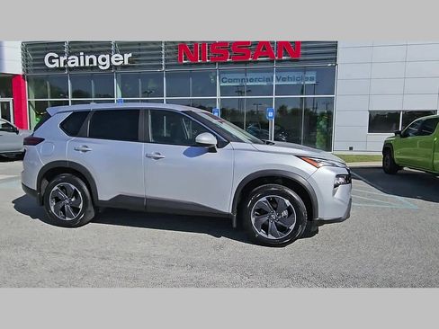 Used 2024 Nissan Rogue SV image 38