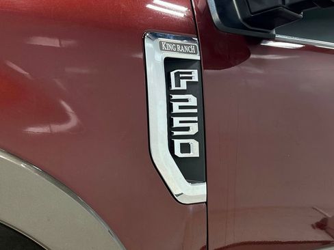 Used 2017 Ford F250 King Ranch image 41