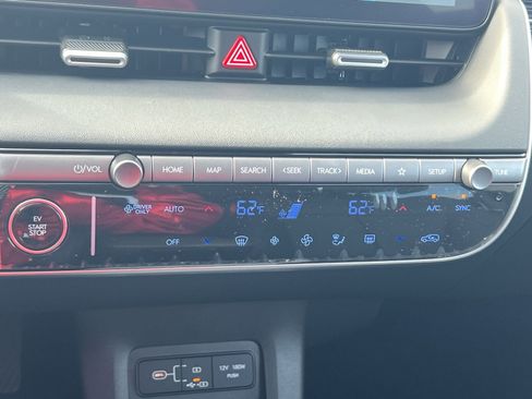 New 2025 Hyundai Ioniq 5 SEL image 21