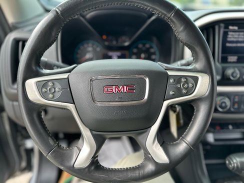 Used 2019 GMC Canyon SLE image 21