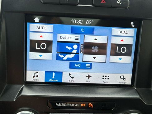 Used 2018 Ford F150 Lariat w/ Equipment Group 501A Mid AWD/4WD image 24