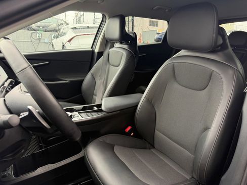 Used 2024 Kia EV6 Light AWD/4WD image 21