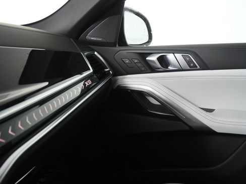 New 2026 BMW X6 xDrive40i image 25