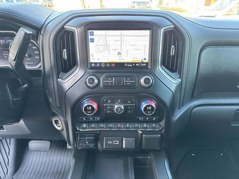 Used 2021 GMC Sierra 2500 AT4 w/ AT4 Premium Plus Package image 26