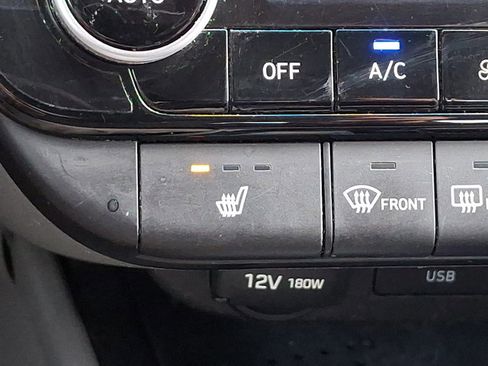 Used 2023 Hyundai Elantra SEL w/ Convenience Package image 24