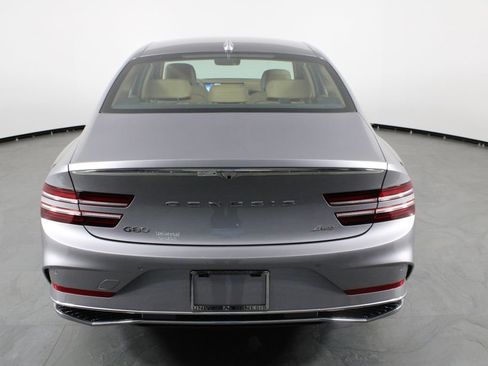Used 2025 Genesis G80 2.5T image 8