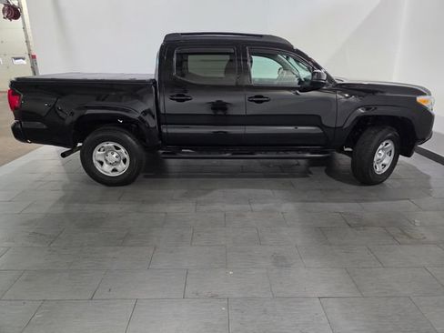 Used 2023 Toyota Tacoma SR AWD/4WD image 6