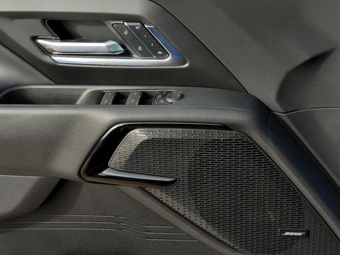 New 2025 Chevrolet Silverado EV LT image 13