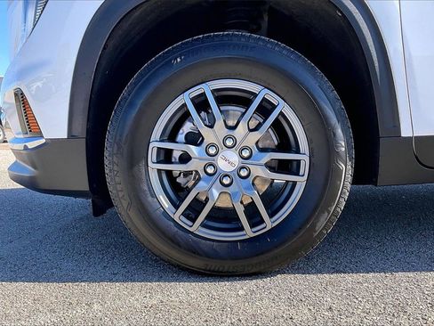 Certified 2025 GMC Acadia Elevation image 35