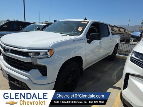 Used 2023 Chevrolet Silverado 1500 RST w/ Protection Package AWD/4WD image 2