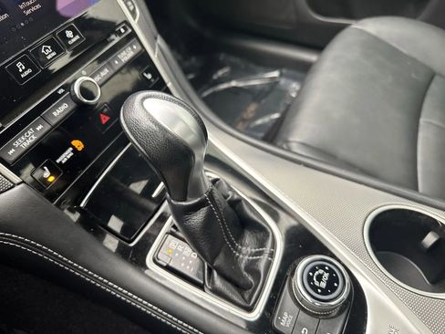 Used 2017 INFINITI Q50 3.0t Premium w/ 3.0T Premium Plus Package image 23