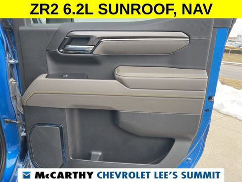 Certified 2023 Chevrolet Silverado 1500 ZR2 w/ Technology Package image 38