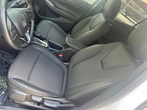 Used 2025 Buick Encore GX Preferred image 30