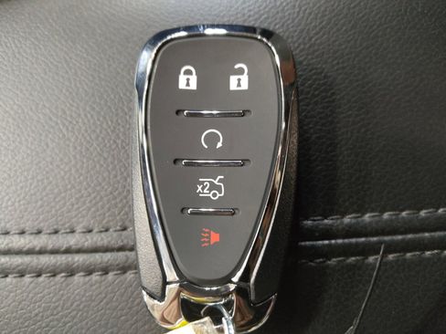 Used 2018 Chevrolet Malibu LT FWD image 32