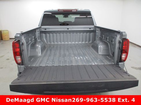 New 2026 GMC Sierra 1500 Elevation image 13