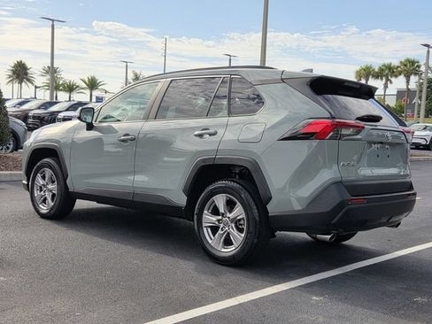 Used 2023 Toyota RAV4 XLE FWD image 4