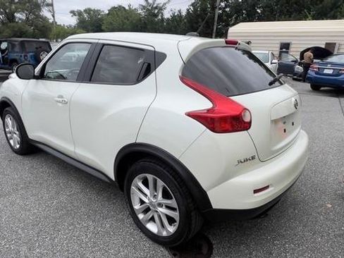 Used 2011 Nissan Juke SL AWD/4WD image 5