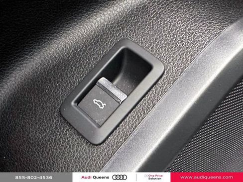 Certified 2023 Audi Q5 2.0T Premium w/ Convenience Package AWD/4WD image 20
