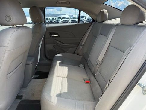 Used 2015 Chevrolet Malibu LS FWD image 10