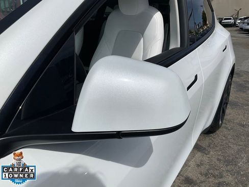 Used 2023 Tesla Model Y Performance image 89