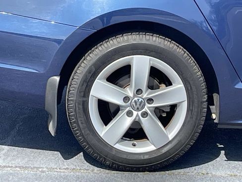 Used 2013 Volkswagen Jetta TDI image 9