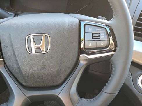 New 2026 Honda Odyssey EX-L image 16