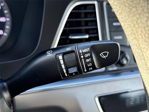 Used 2015 Hyundai Sonata SE w/ Option Group 09 image 25