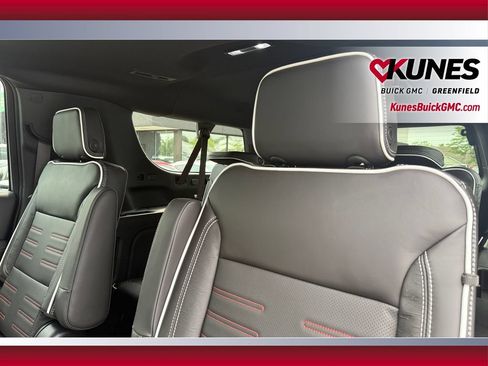 New 2026 GMC Yukon XL AT4 Ultimate w/ LPO, Floor Liner Package AWD/4WD image 32