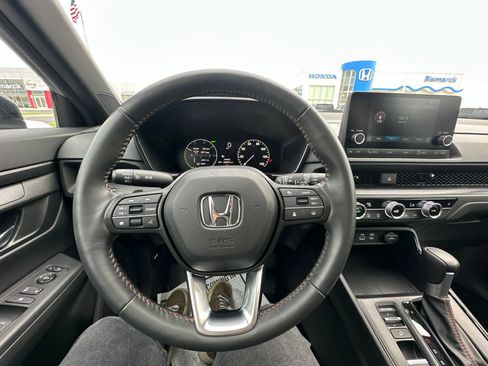 Used 2024 Honda CR-V Sport image 44