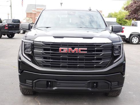 Used 2024 GMC Sierra 1500 Pro w/ Pro Value Package AWD/4WD image 5