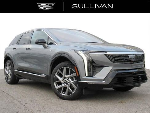 New 2026 Cadillac Optiq Luxury 1 RWD image 1