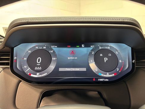 Used 2023 Land Rover Range Rover Sport SE image 16