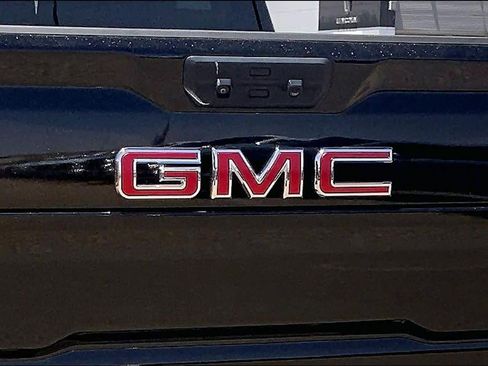 Used 2024 GMC Sierra 2500 Pro w/ Convenience Package AWD/4WD image 31