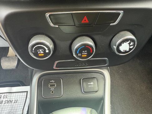 Used 2018 Jeep Compass Sport image 19