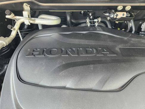 Certified 2024 Honda Odyssey EX-L image 33