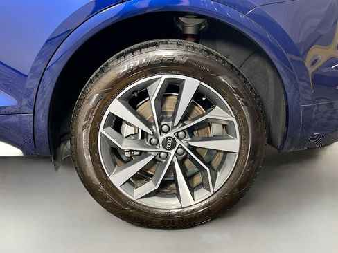 Used 2021 Audi Q5 2.0T Premium Plus w/ Premium Plus Package AWD/4WD image 32