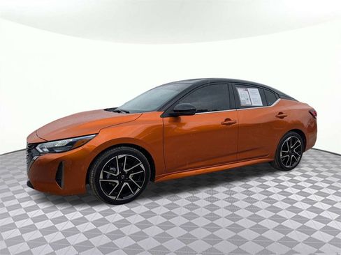 Used 2024 Nissan Sentra SR image 7