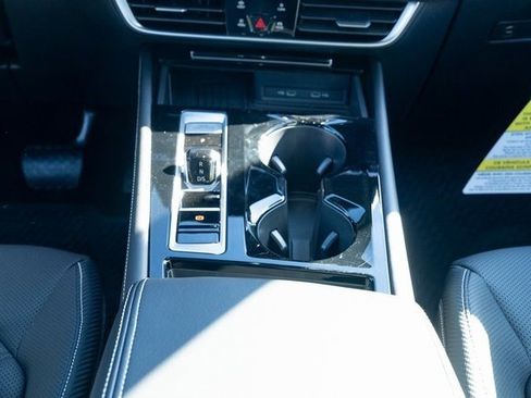 New 2026 Volkswagen Atlas Cross Sport SE image 31