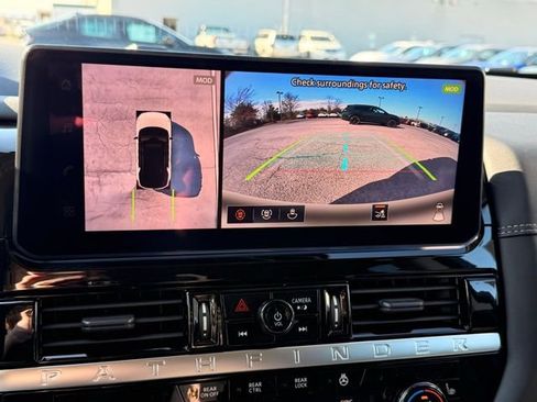 New 2026 Nissan Pathfinder Platinum w/ Cargo Package image 37