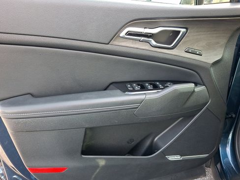 Used 2024 Kia Sportage X-Line Prestige image 12