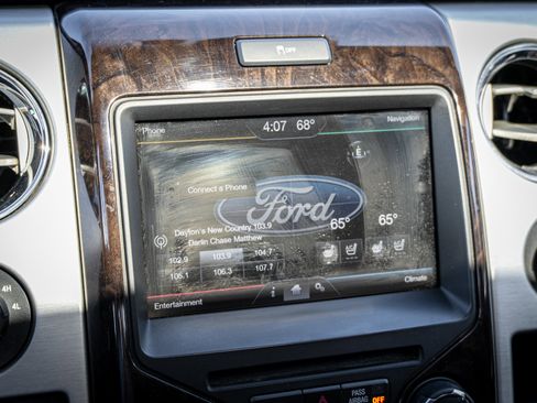 Used 2013 Ford F150 Platinum w/ Max Trailer Tow Pkg image 35