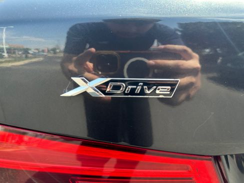 Used 2018 BMW 530i xDrive AWD/4WD image 29