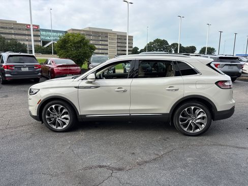 Certified 2023 Lincoln Nautilus Reserve w/ Equipment Group 201A AWD/4WD image 4