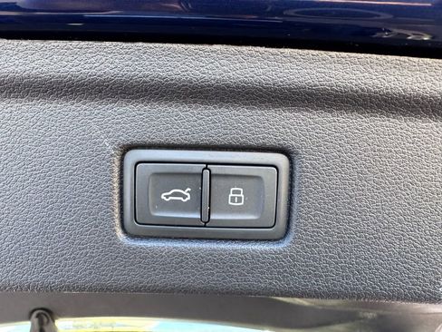 Used 2022 Audi A5 2.0T Premium Plus w/ Premium Plus image 43