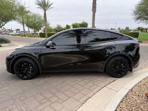 Used 2020 Tesla Model Y Long Range AWD/4WD image 5