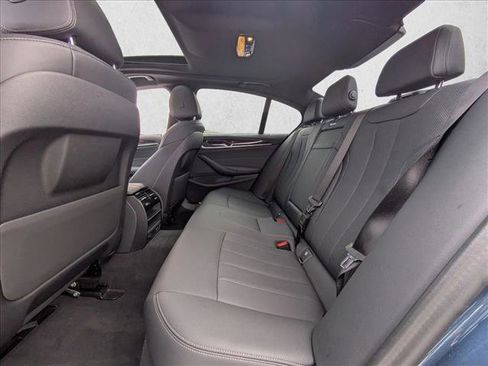 Used 2023 BMW 530e 530e w/ M Sport Package image 20