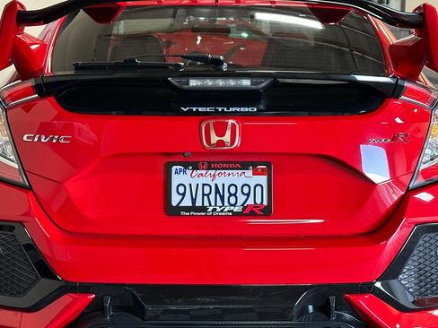 Used 2018 Honda Civic Type R image 46